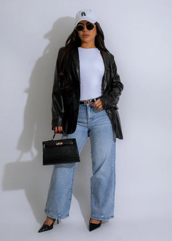 Effortlessly chic fashion for today’s woman   Catching Looks Faux Leather Jacket Black