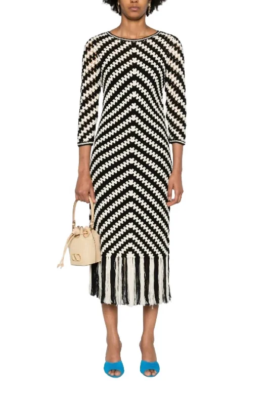 Discover the latest trends in women’s fashion   Halliday Hand Crochet Dress In Chevron